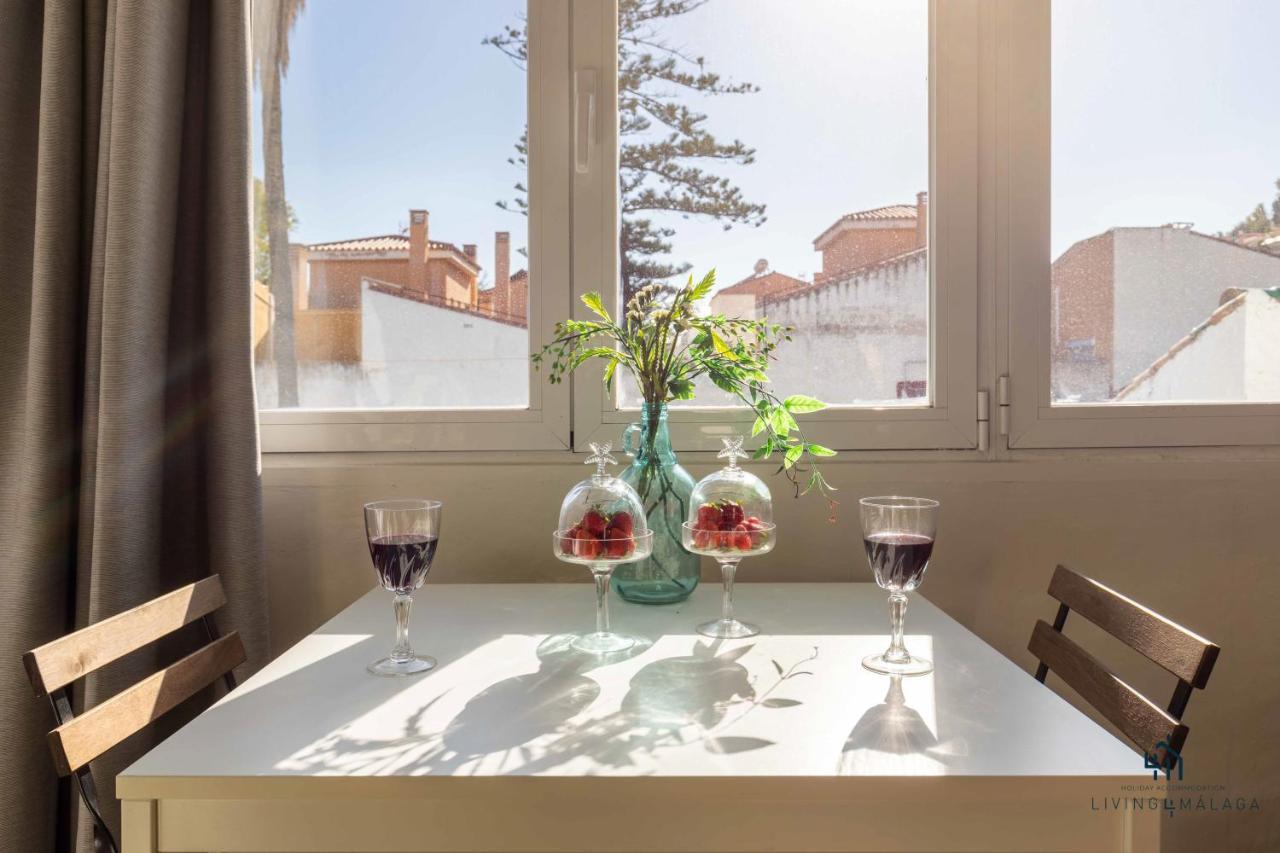 Apartamento En La Playa En Paseo Maritimo Málaga Dış mekan fotoğraf