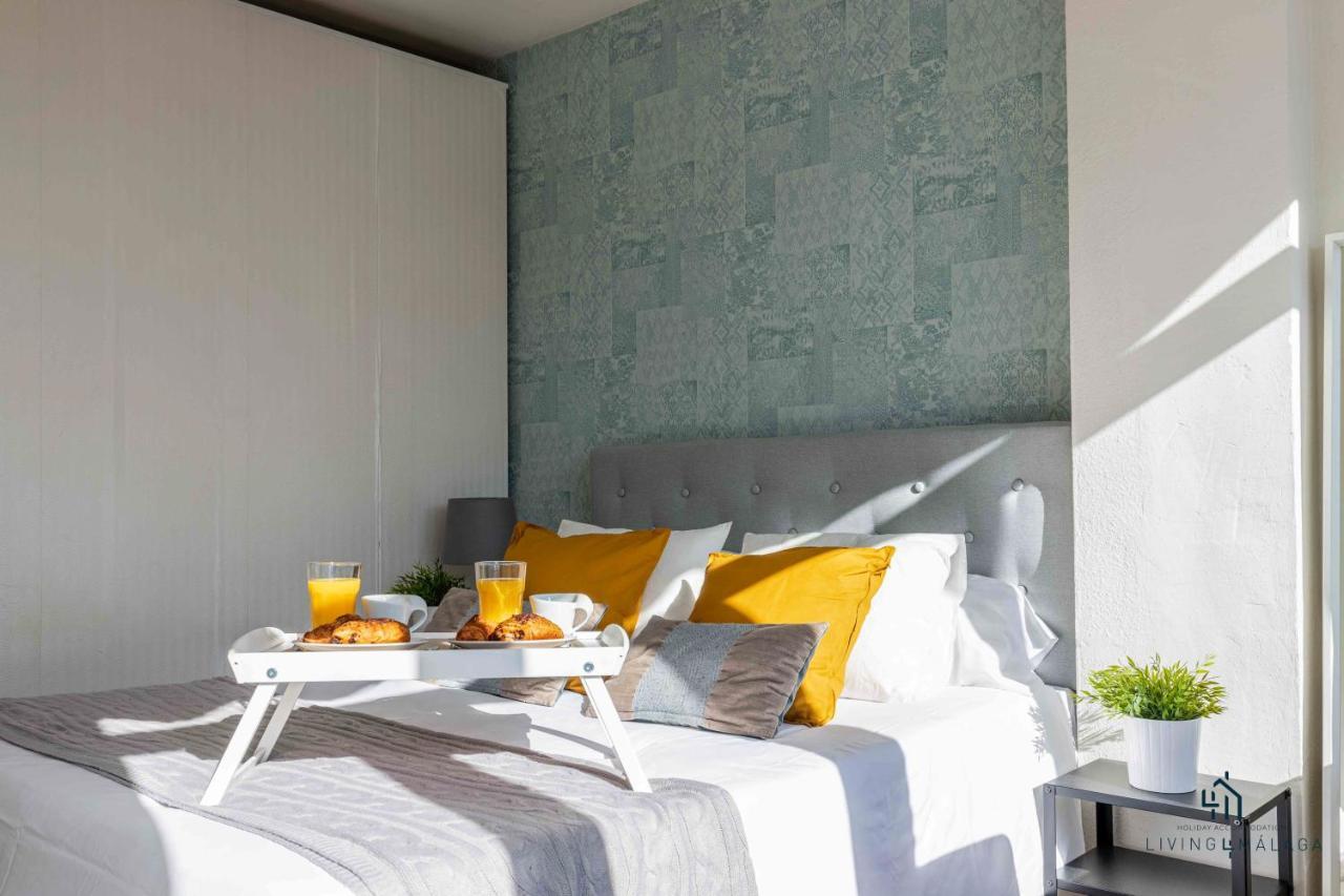 Apartamento En La Playa En Paseo Maritimo Málaga Dış mekan fotoğraf
